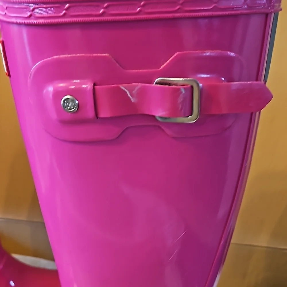 Hunter Lipstick Pink Boots - Picture 7 of 8